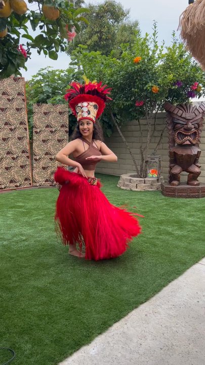 Islanders Luau - Islanders Luau puts on a great show! - Caterers Near Me - Riverside, California