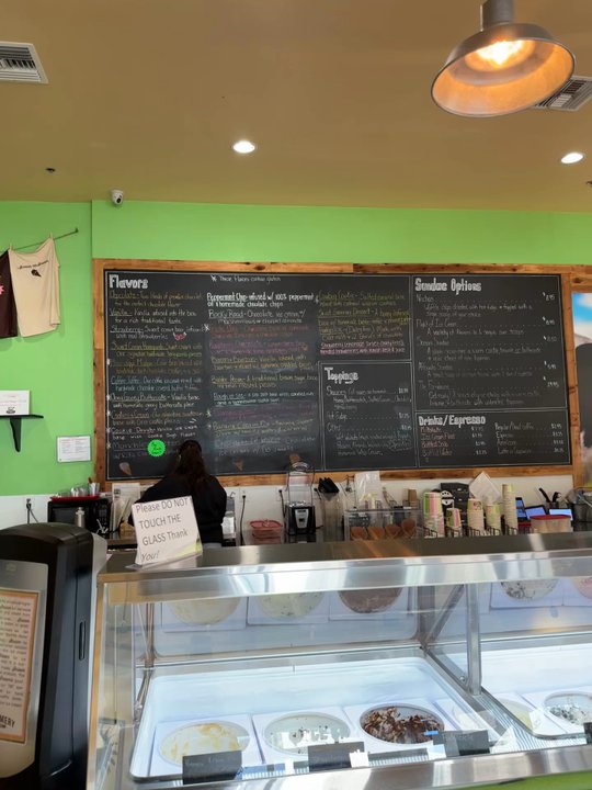 The Screamery - Ice Cream & Frozen Yogurt Near Me - Phoenix, Arizona