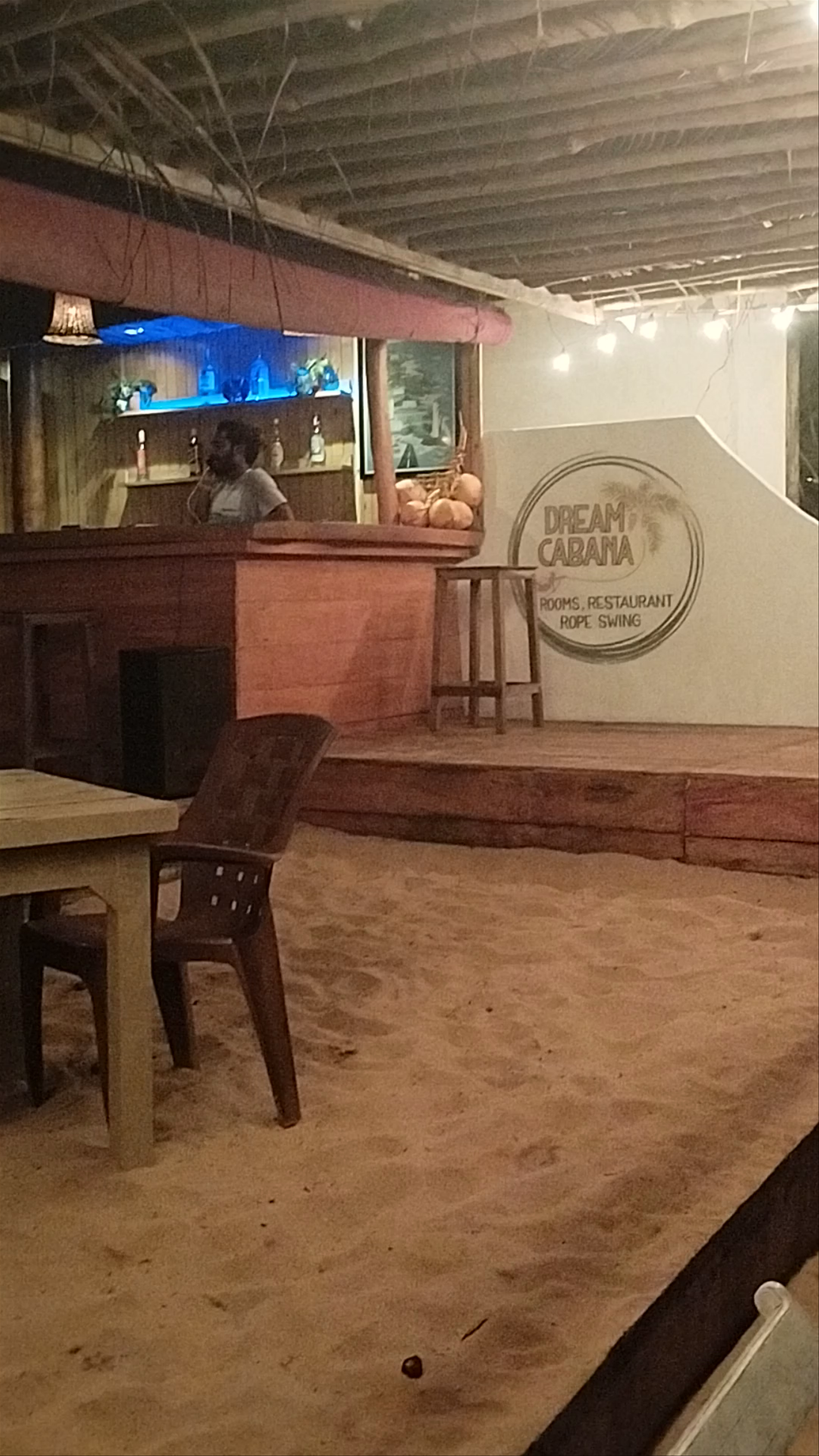 Dream Cabana - Rooms