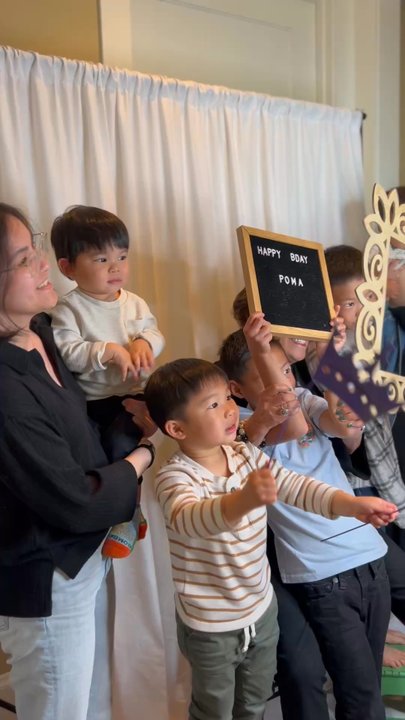 Capsule Photo Booth - Photo Booth Rentals Near Me