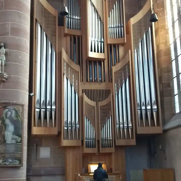Frauenkirche - Churches Near Me - Nuremberg, BY