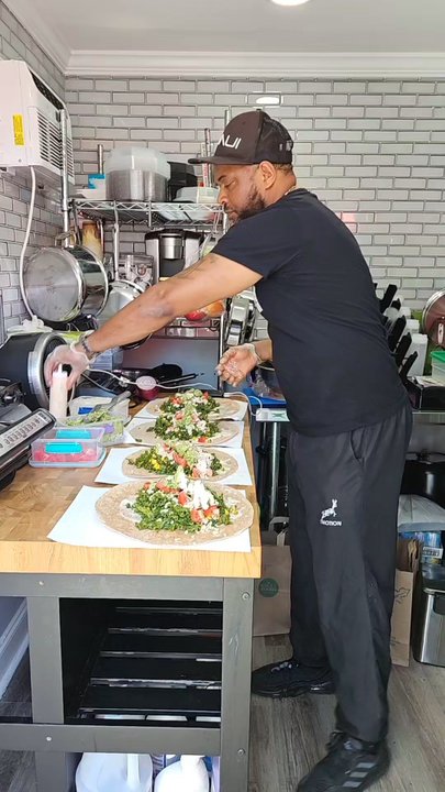 Shareef's House of Wraps - 4'19'2023 The Master at work!! Constantly improving his brand to continued perfection !! - Halal Near Me - Baltimore, Maryland