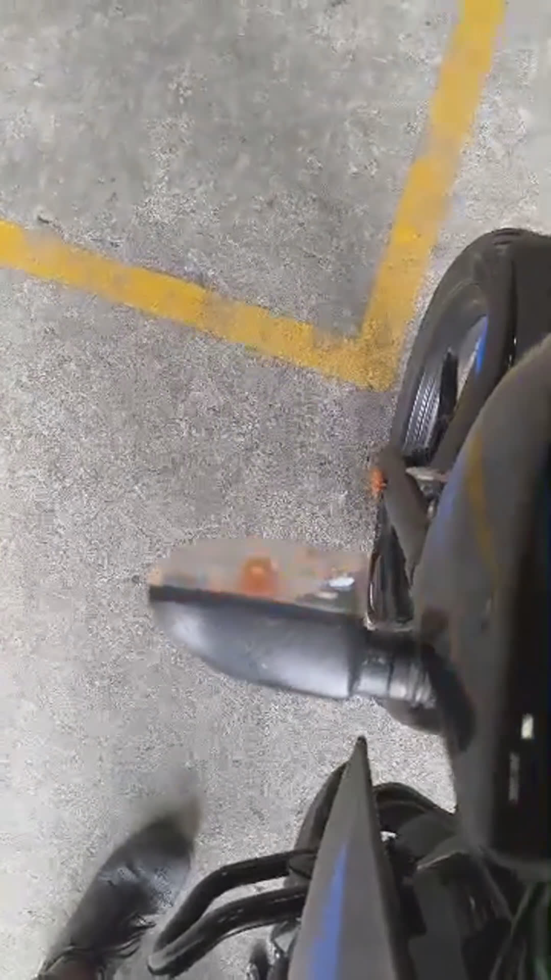 Walk-around video thumbnail