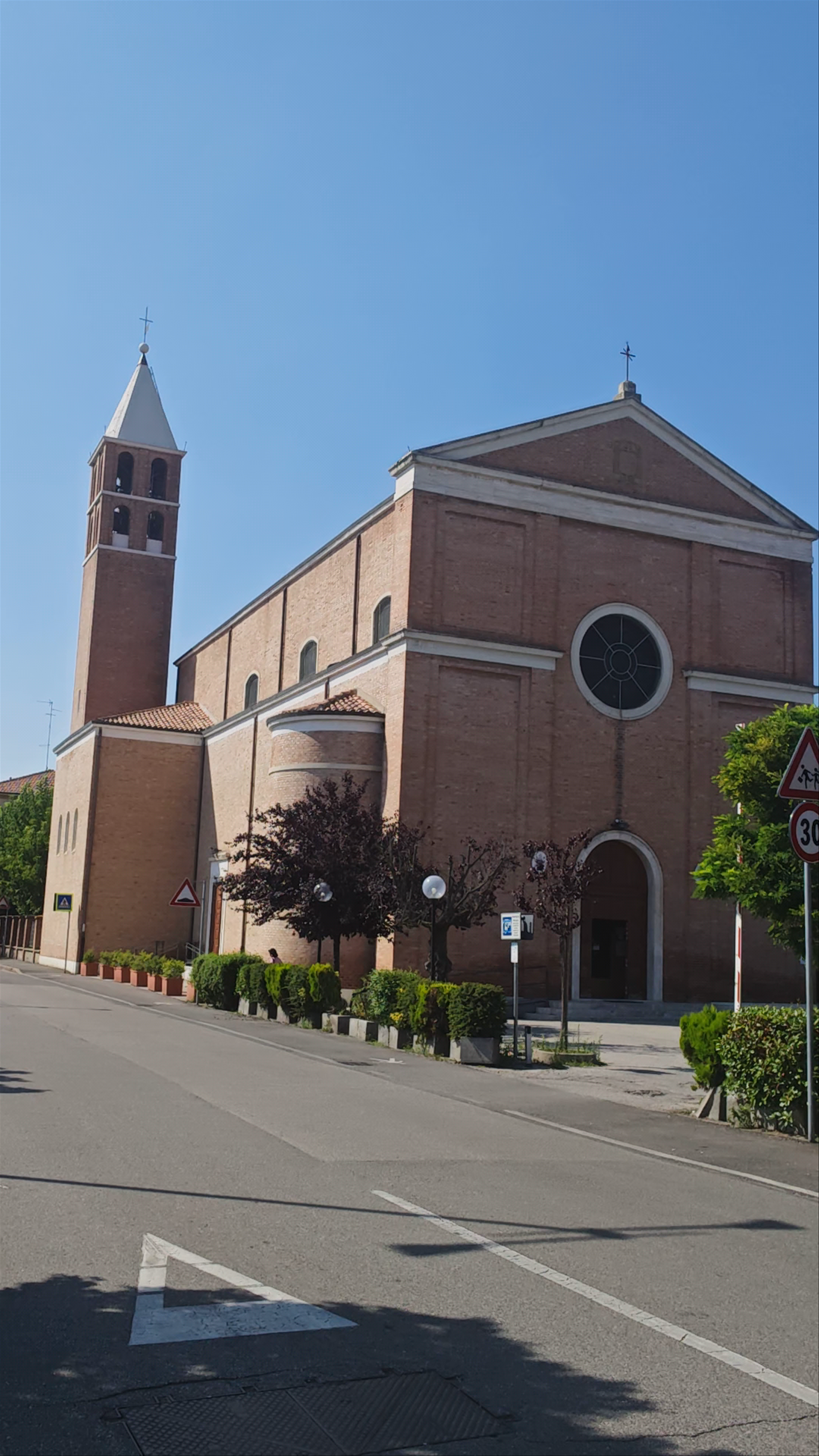 Chiesa della Sacra Famiglia: Quiet Spirituality in Ferrara