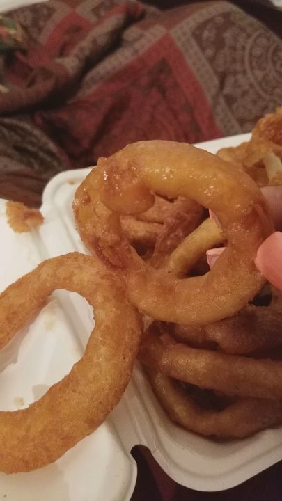 Starvin Marvin - $10 Onion rings. Old and greasy. - Pizza Near Me - Gaithersburg, Maryland
