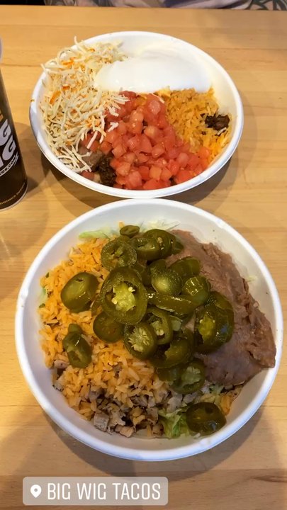 Big Wig Tacos - Chicken bowl and half chicken/half Barbacoa Bowl - Mexican Near Me - Chicago, Illinois