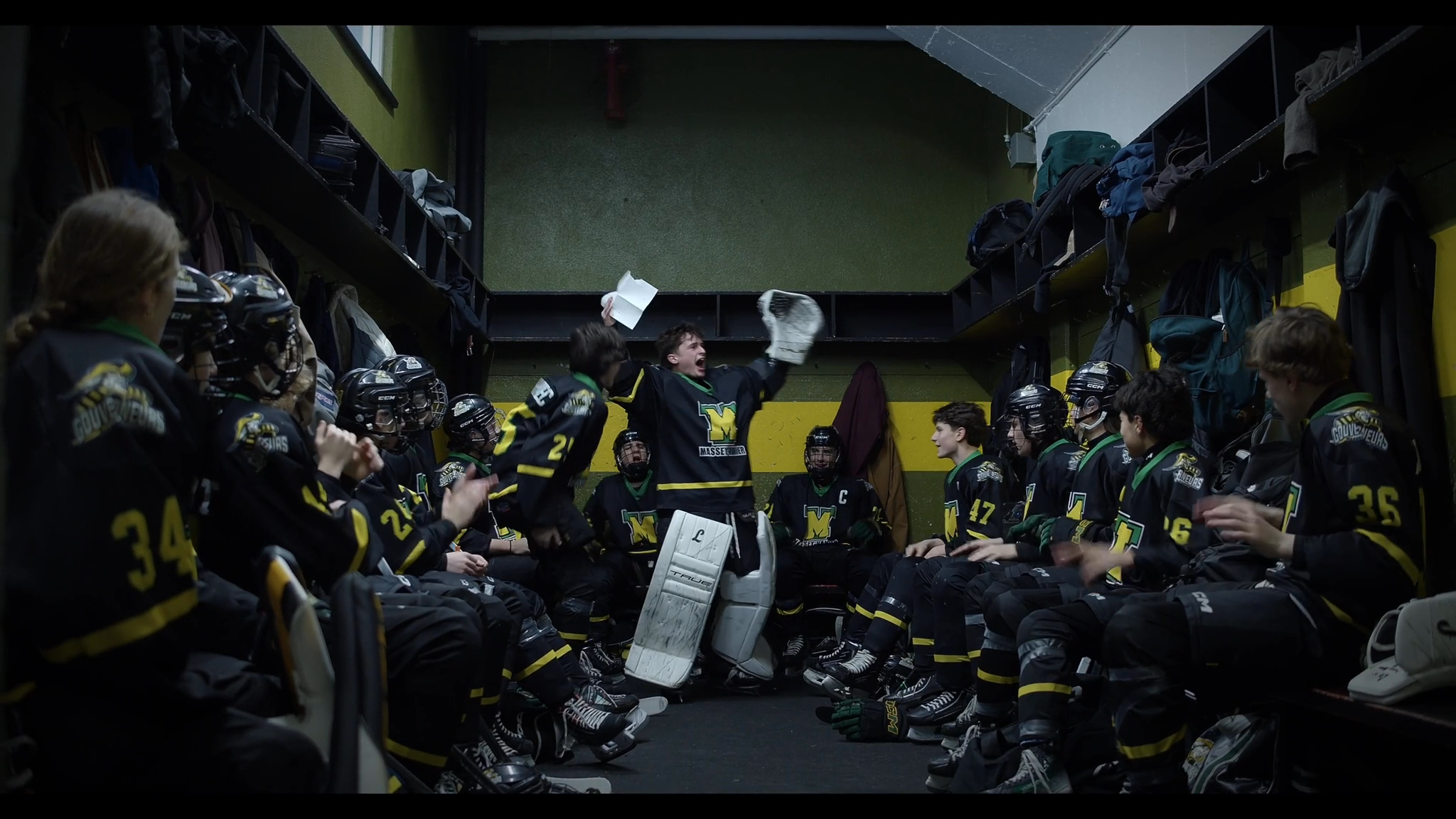 Édouard Rousselle: A Leader's Journey in M15 D1 Hockey