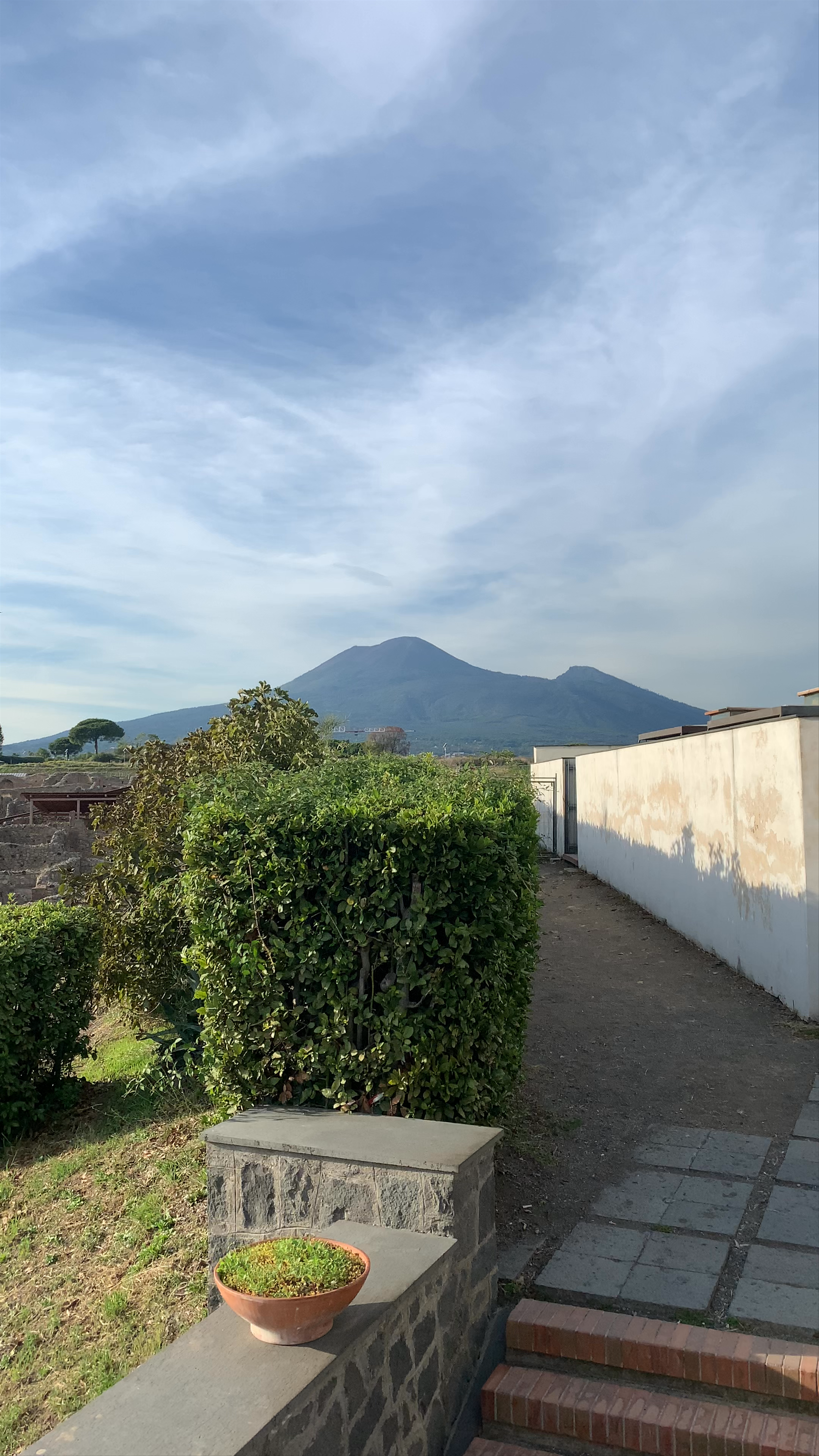 Pompeii Ruins: A Mesmerizing Glimpse into Ancient Life
