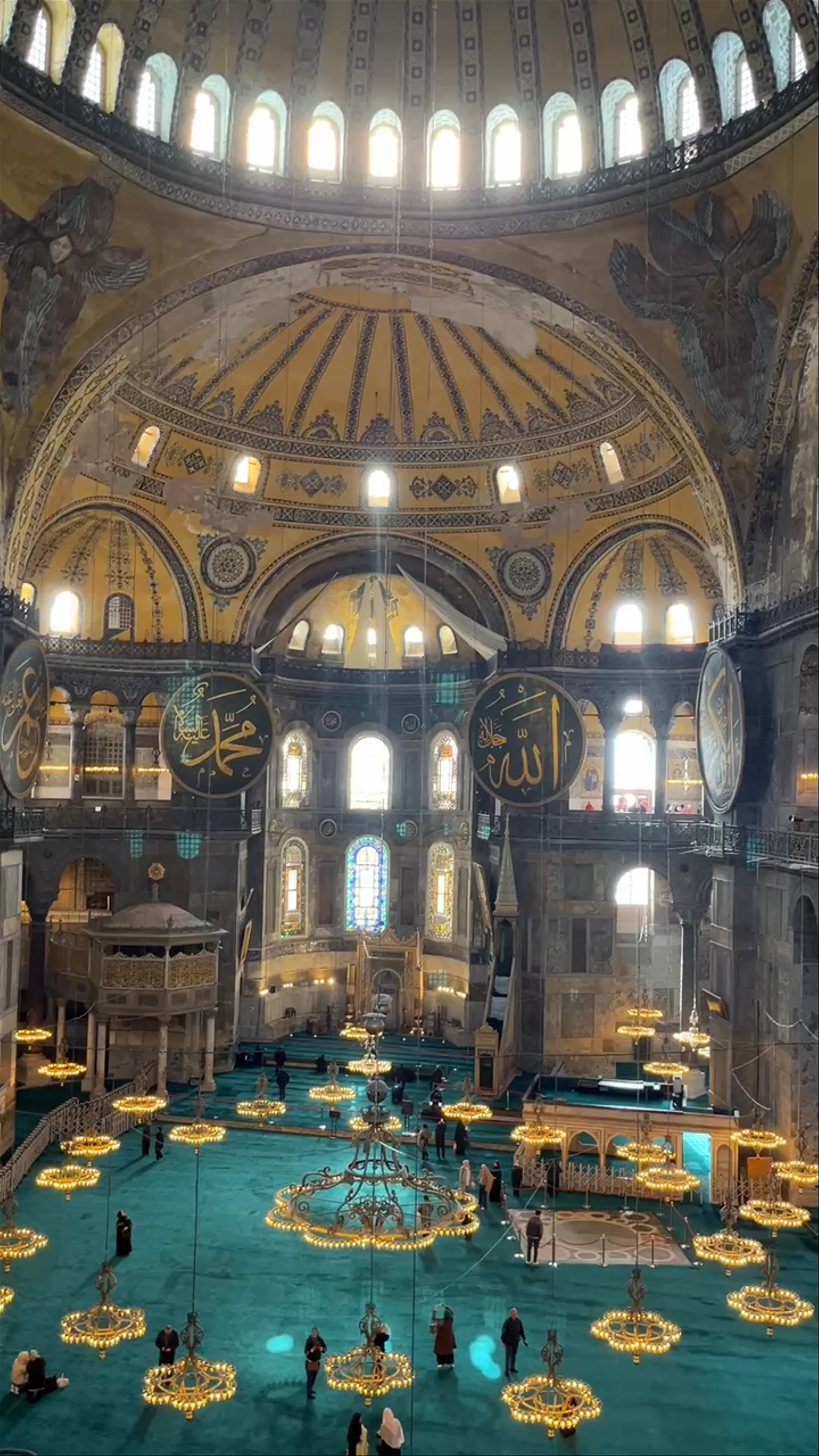 Hagia Sophia Grand Mosque: Awe-Inspiring Interior of Sultan Ahmet, Istanbul