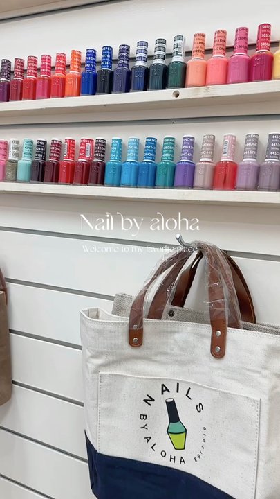 Nails By Aloha - La Crescenta - Nice place. Nice people. Nice service. Very comfortable. Alice very kind. I love Nail by aloha - Nail Salons Near Me - La Crescenta, California