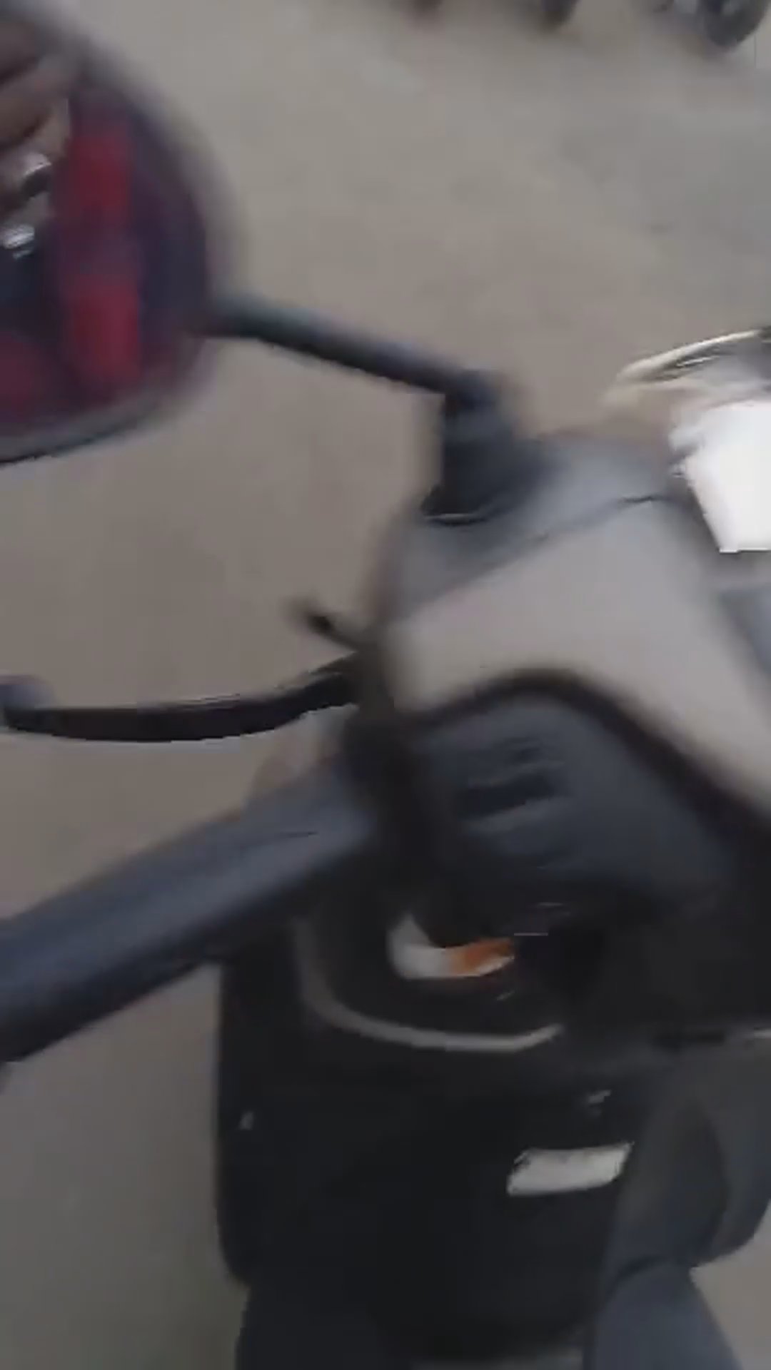Walk-around video thumbnail