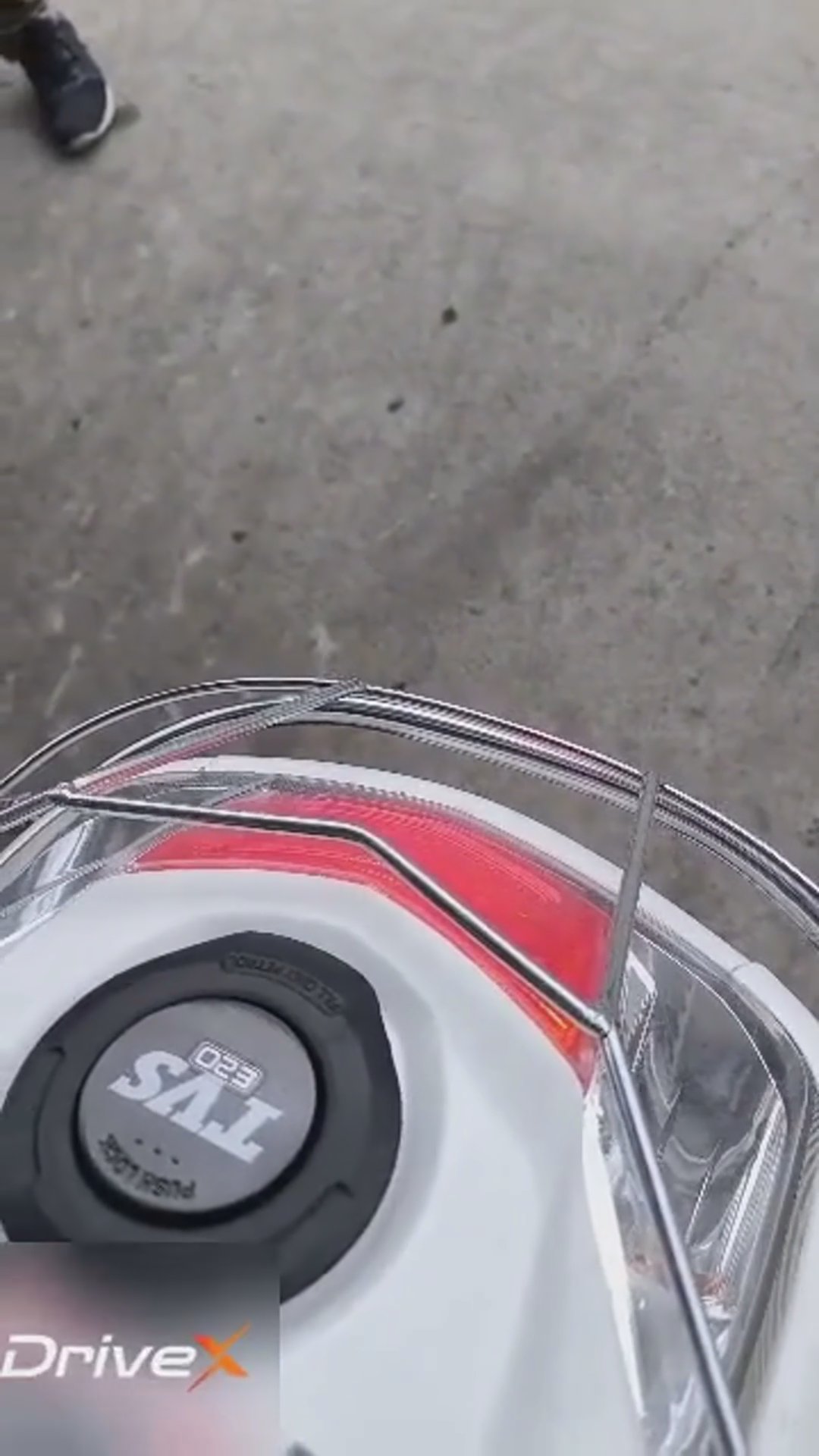 Walk-around video thumbnail