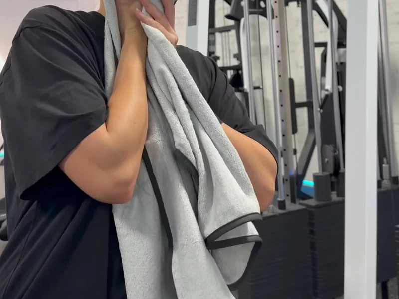 Veroma Towel