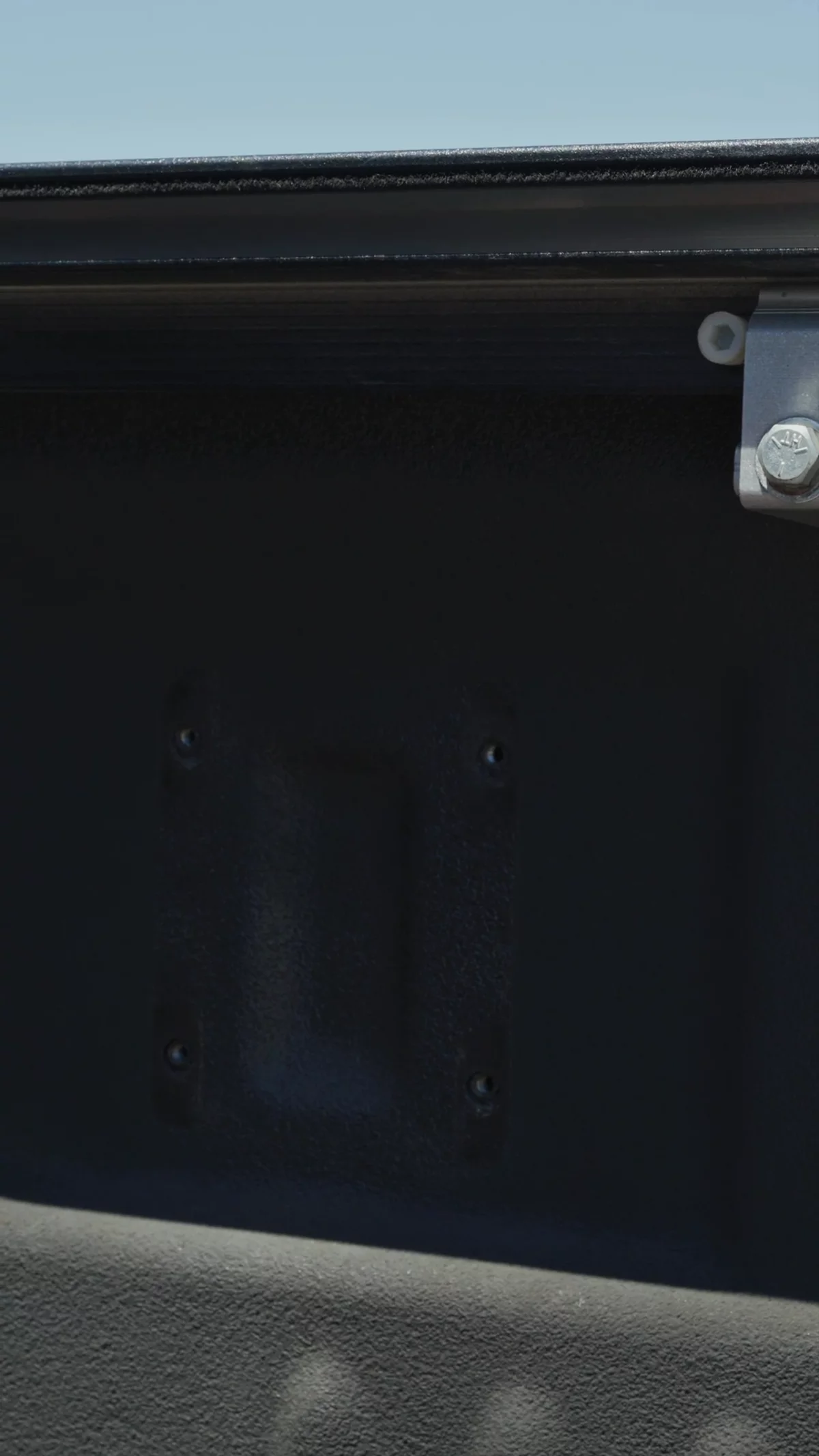 Ultimate Retractable Ratchet Straps® installation guide