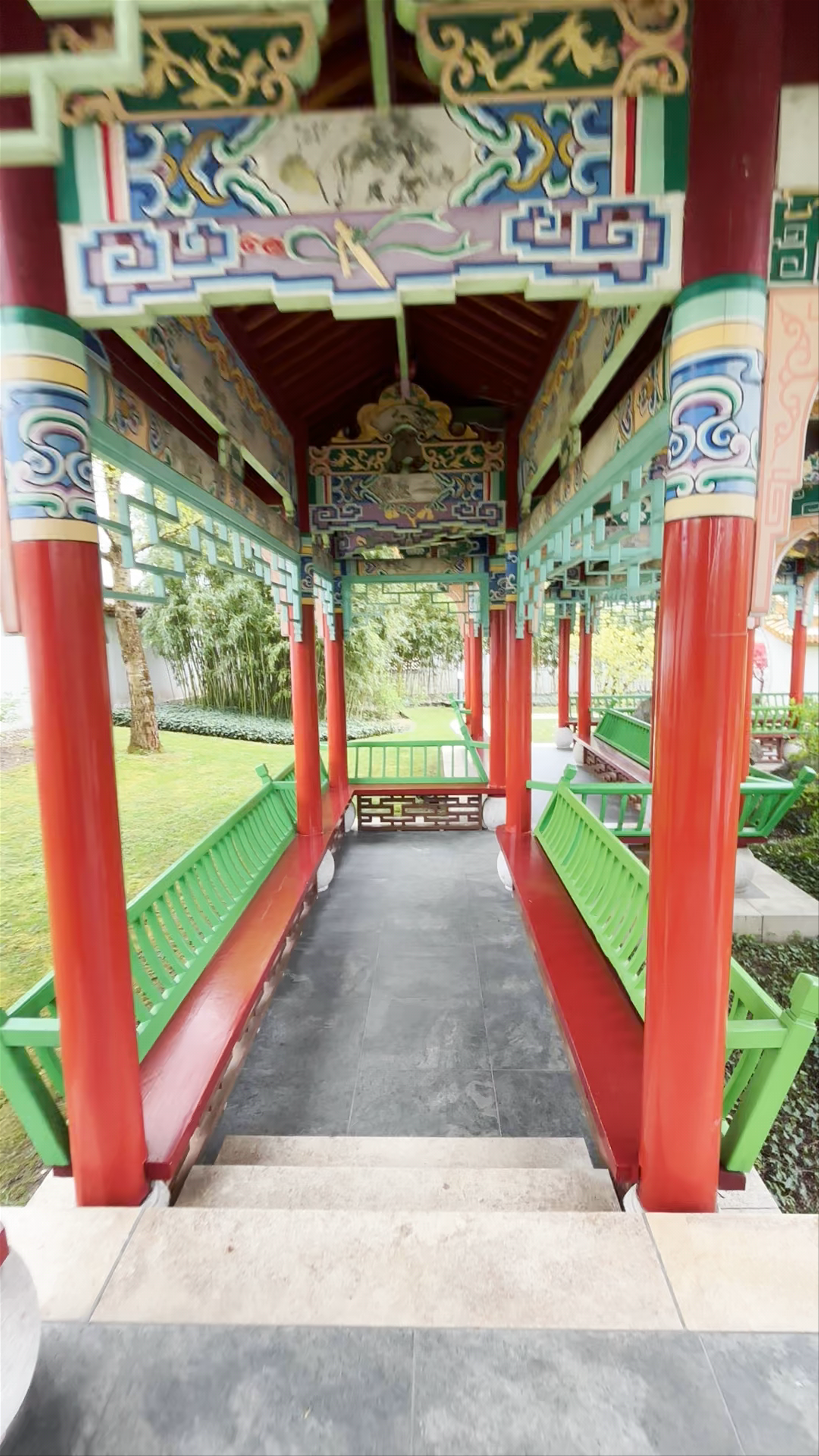 Strolling Through the Serene Chinese Garden of Zürich