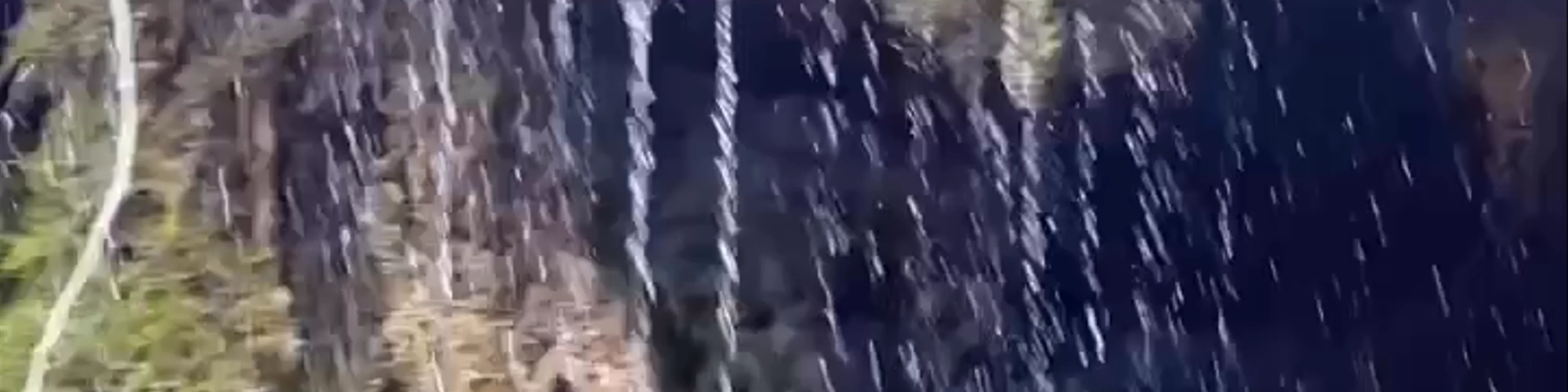 Γαλάζια λίμνη