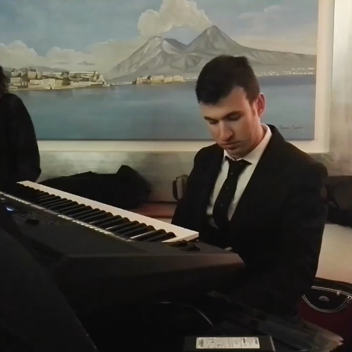 Blue Marlin Club - Esibizione di Antonio di Costanzo e Raffaela Capasso per la Contatto Music durante il wedfing day di sabato 23 gennaio 2016... - Italian Near Me - Boscotrecase, NA