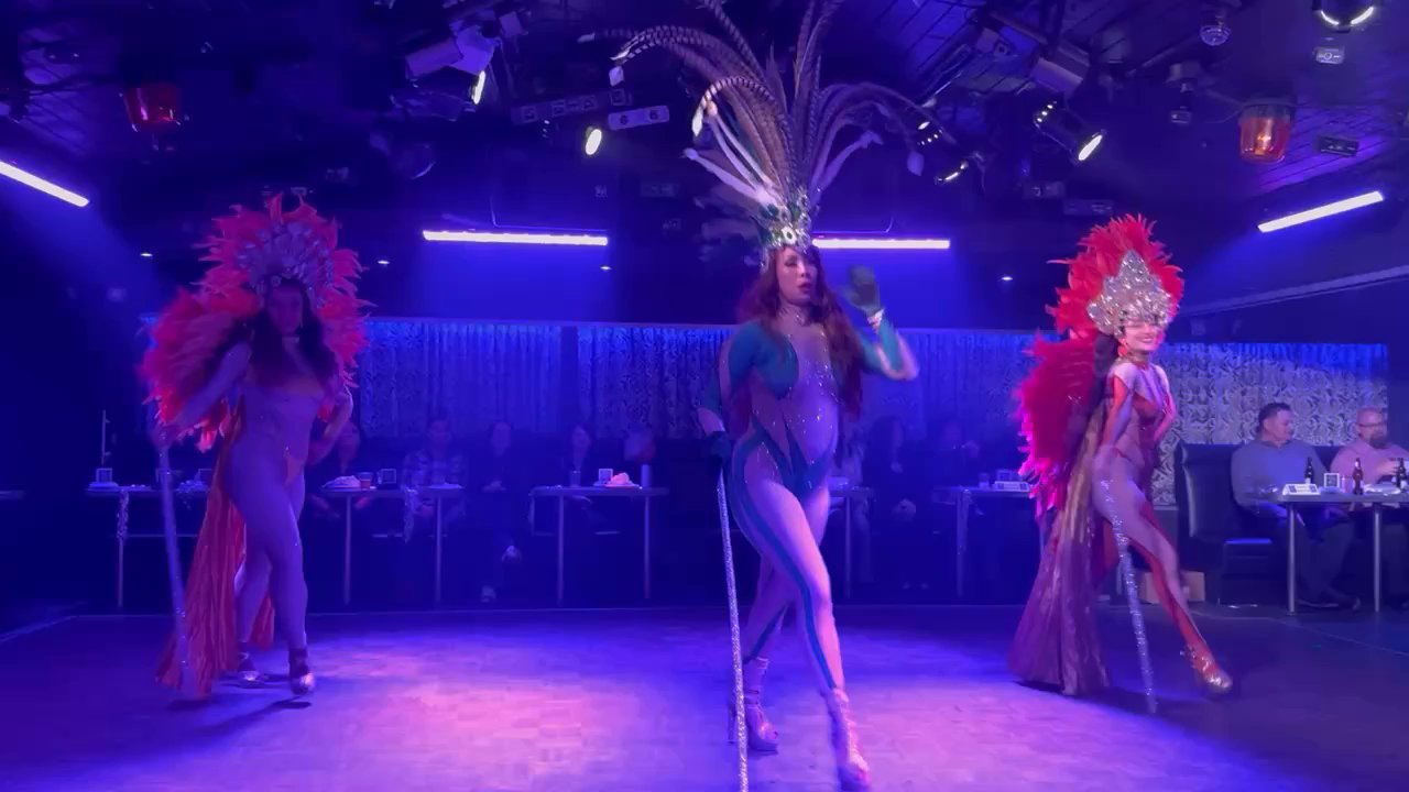 Executive Suite - Gay Bars Near Me - Long Beach, California