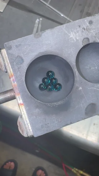 Preview pic of 6pc pearl set
