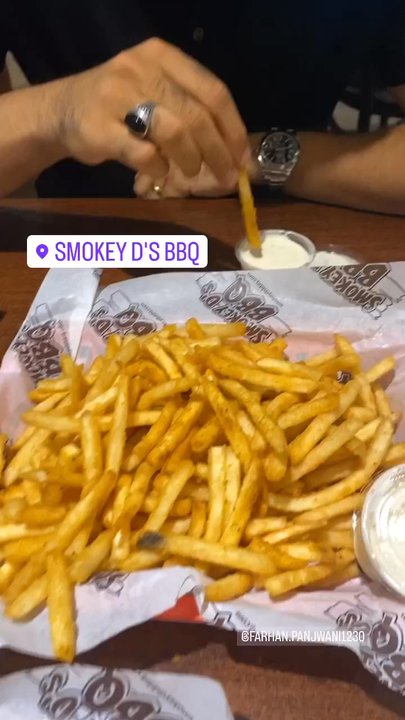 Smokey D's BBQ - Basket of fries Sliced Beef Brisket Burnt Ends Chicken tenders Jalapeno Corn Mac & Cheese - Barbeque Near Me - Des Moines, Iowa