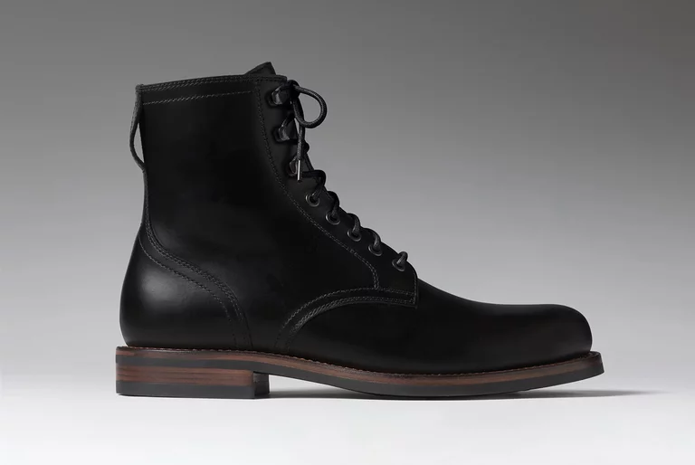All colorways of the Avenue Boot