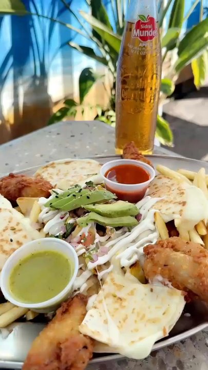 El Rey Del Mar - Botana Fiestafiesta - Mexican Near Me - Reseda, California