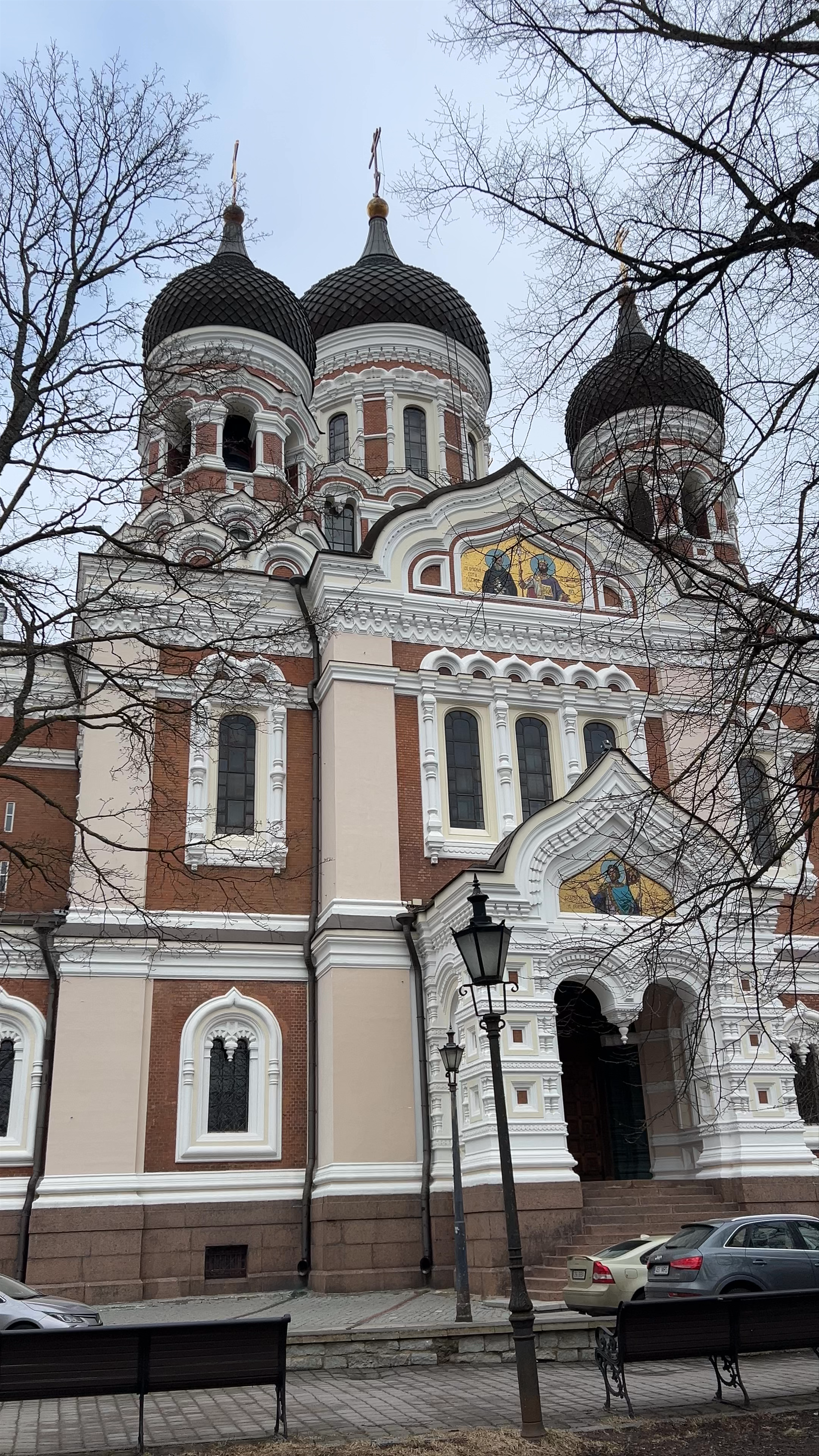 Alexander Nevsky Cathedral: Majestic Orthodox Landmark in Tallinn