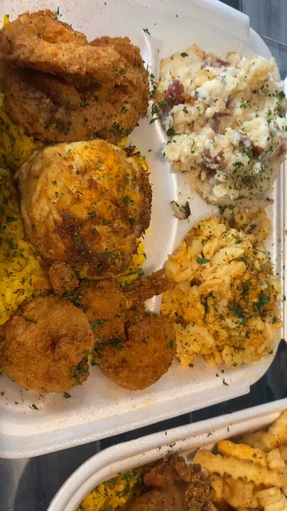 Lulu's Express - Crab Cake and Wings and Fries - Chicken Wings Near Me - Charlotte, North Carolina