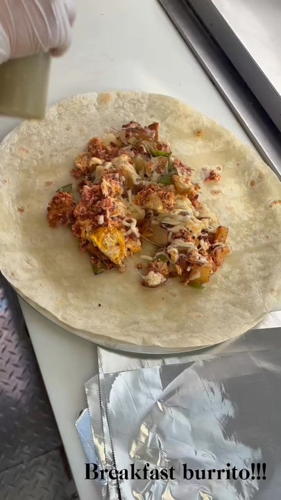 El Rey Gallo - Food Trucks Near Me - Orland, California