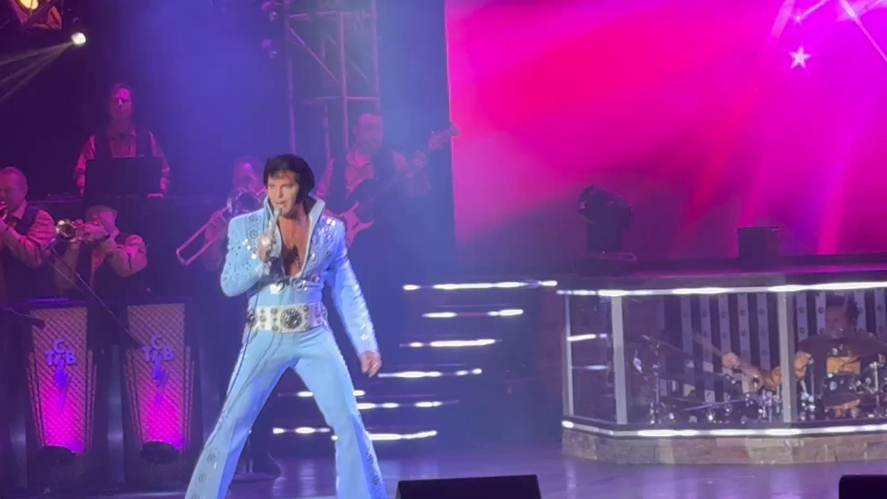 Clay Cooper Theatre - Dean Z at Clay Cooper Theater  Branson, MO - Music Venues Near Me - Branson, Missouri