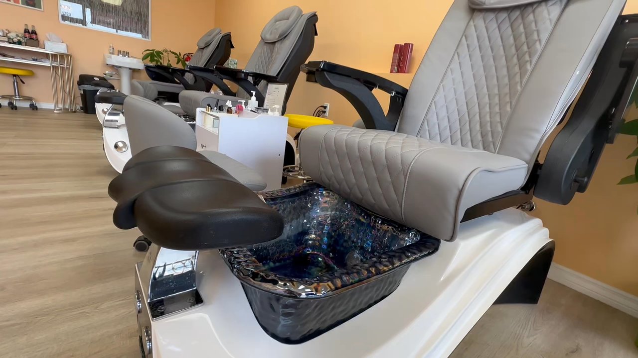 I Nails - Nail Salons Near Me - Fullerton, California