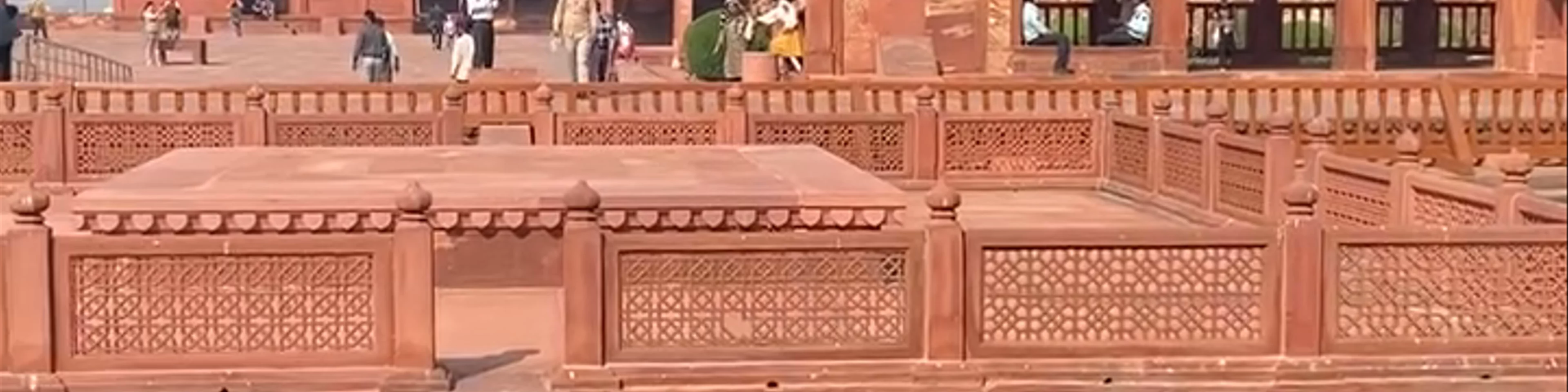 Tansen Chabutra (Ornamental Pool)