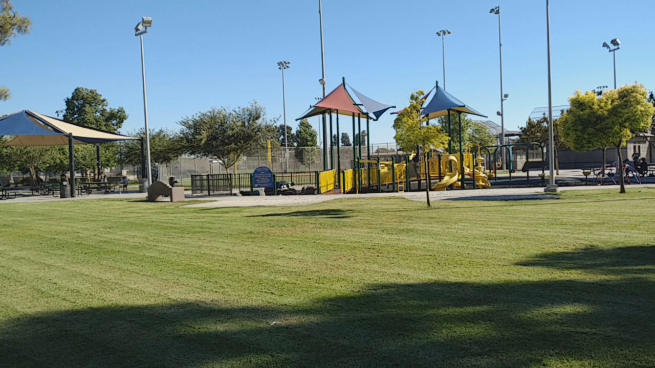 Smith Park - Parks Near Me - Pico Rivera, California