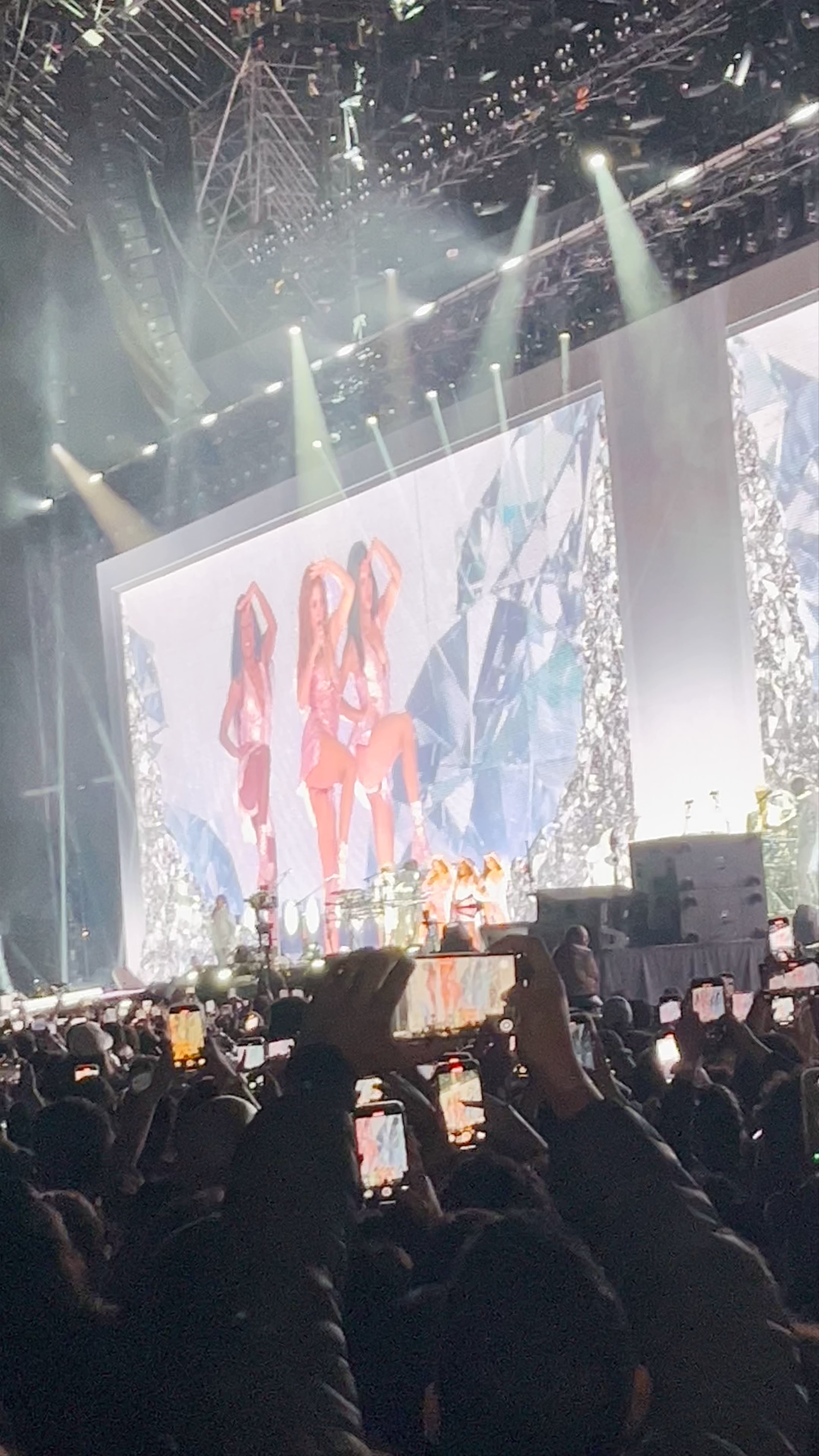 Estadio Nacional Julio Martínez Pradanos - Avenida Grecia