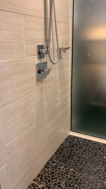 Ironworks Hotel - Shower in Legacy Suite - Hotels Near Me - Beloit, Wisconsin