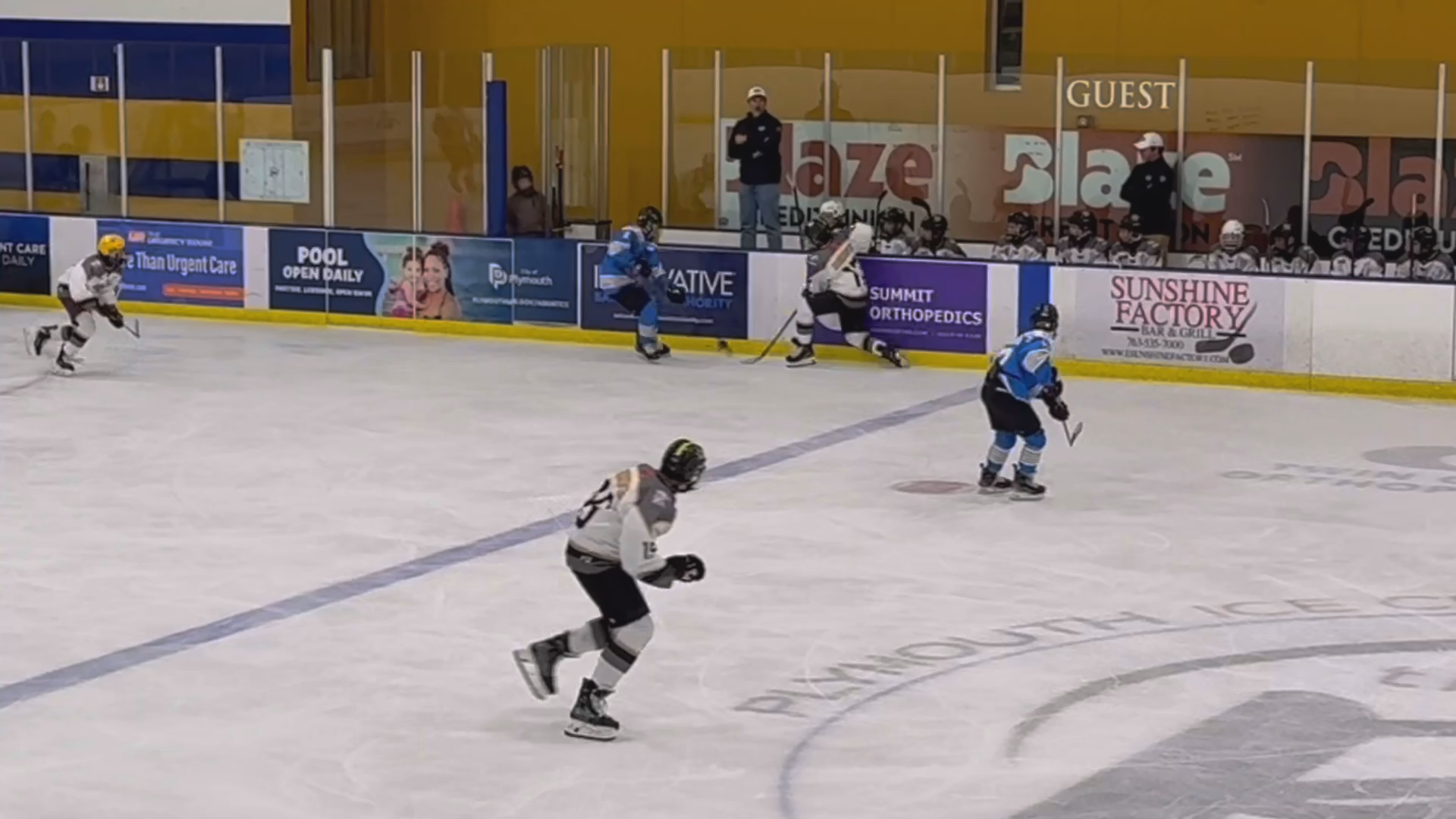 Anthony Palomino Ward (2012, #17) Delivers Repeat Standout Performance vs. U.S. #1 Ranked Minnesota Lakers