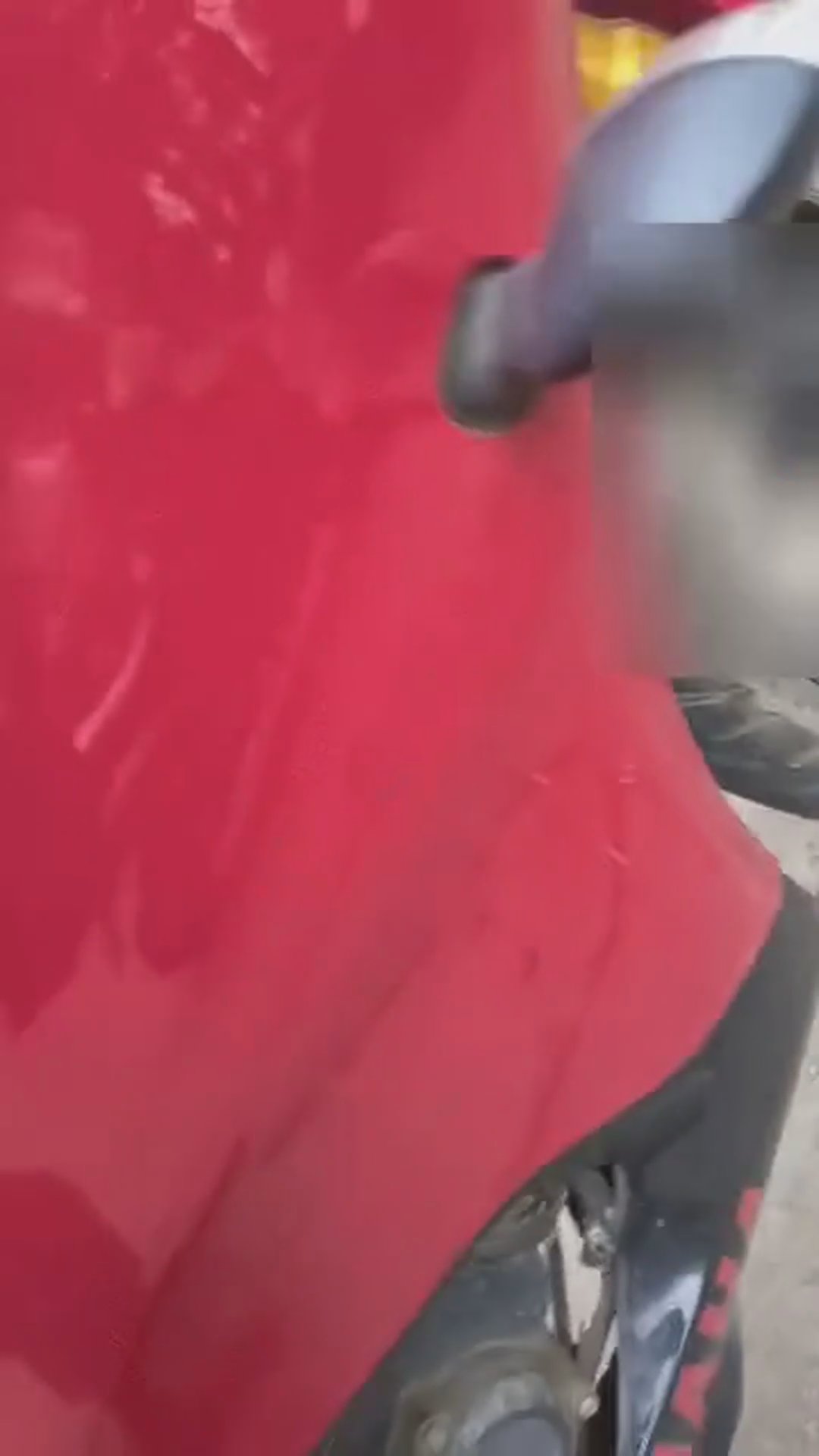 Walk-around video thumbnail