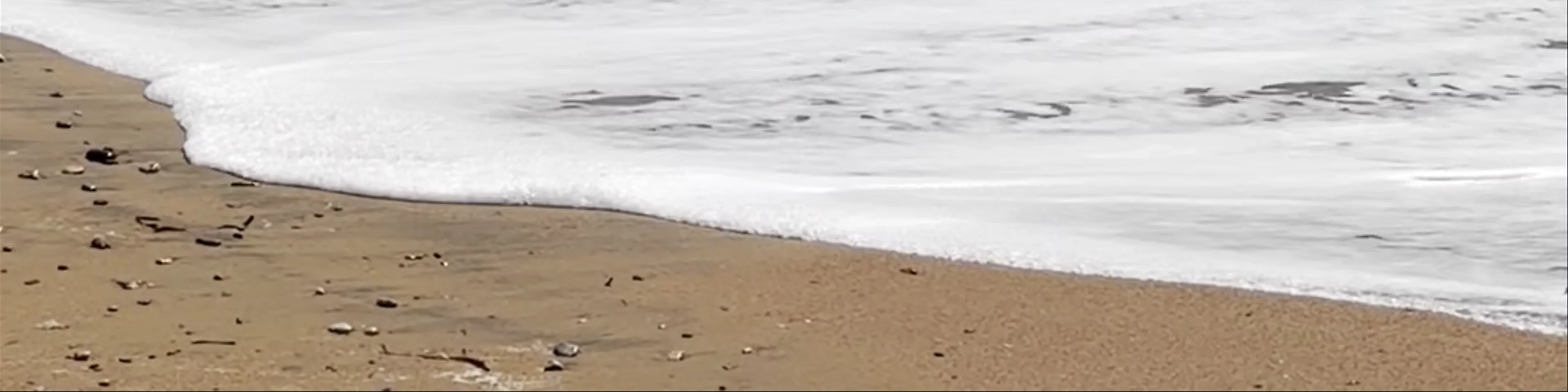 Mavrospilia Beach