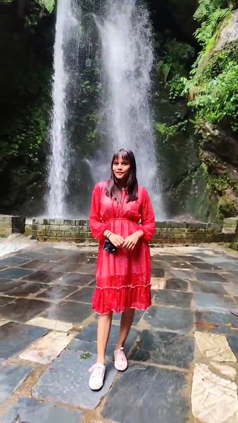 Photo of Jibhi Waterfall