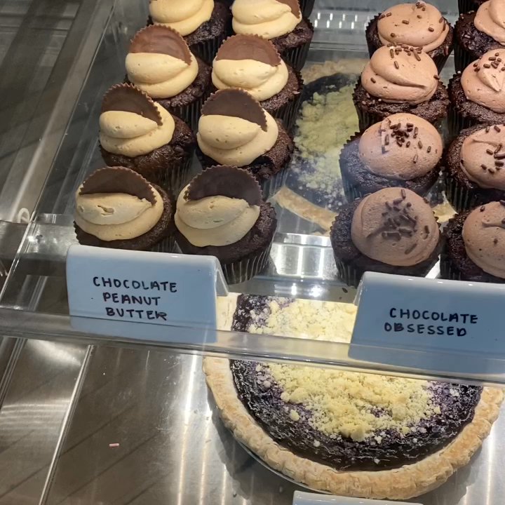 Mill 72 Bake Shop & Cafe - Cafes Near Me - Manheim, Pennsylvania