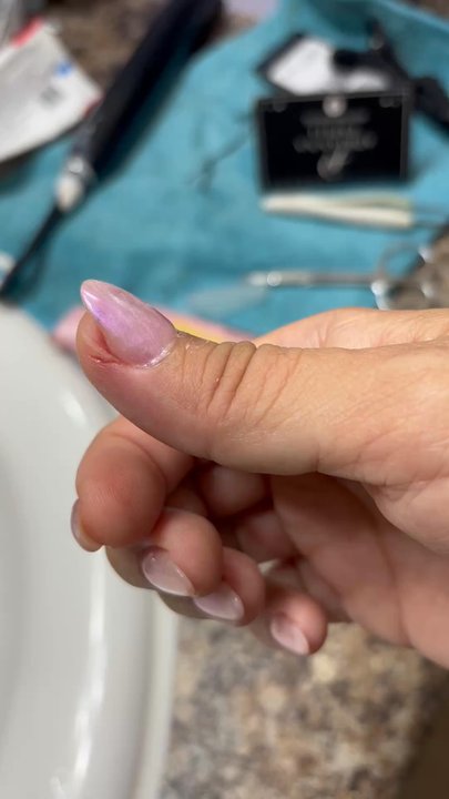 LV Nails & Spa - Nail Salons Near Me - Ocala, Florida