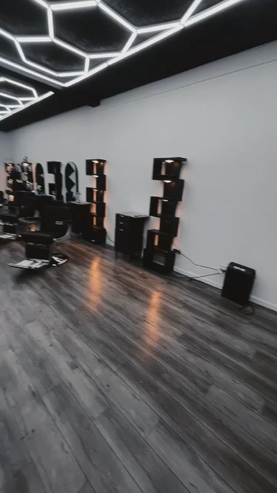 Ahmadi Barber Lounge - Barbers Near Me