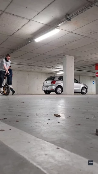 riu submission: 180, blind 180