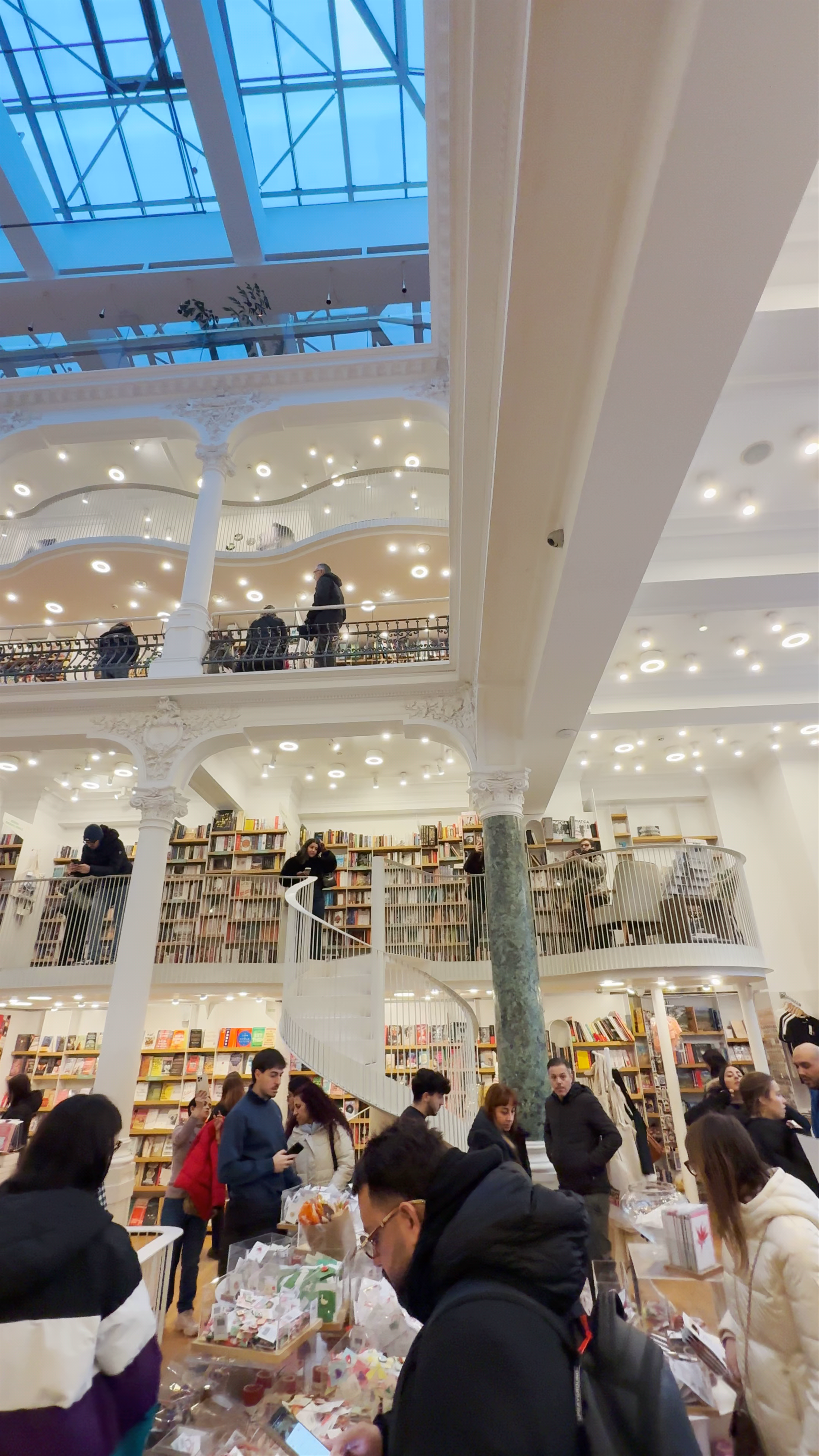 Cărturești Carusel