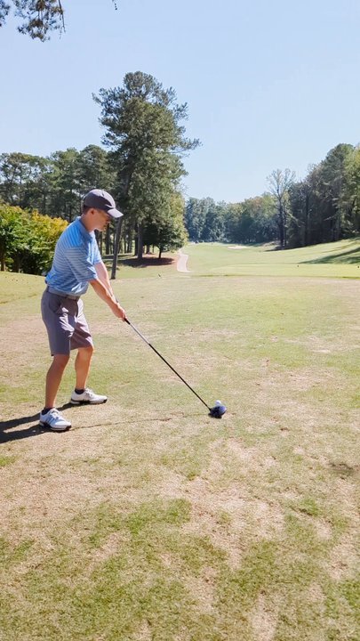 John A White Golf Course - 9th hole. White tees. Straight down the middle. - Golf Near Me - Atlanta, Georgia