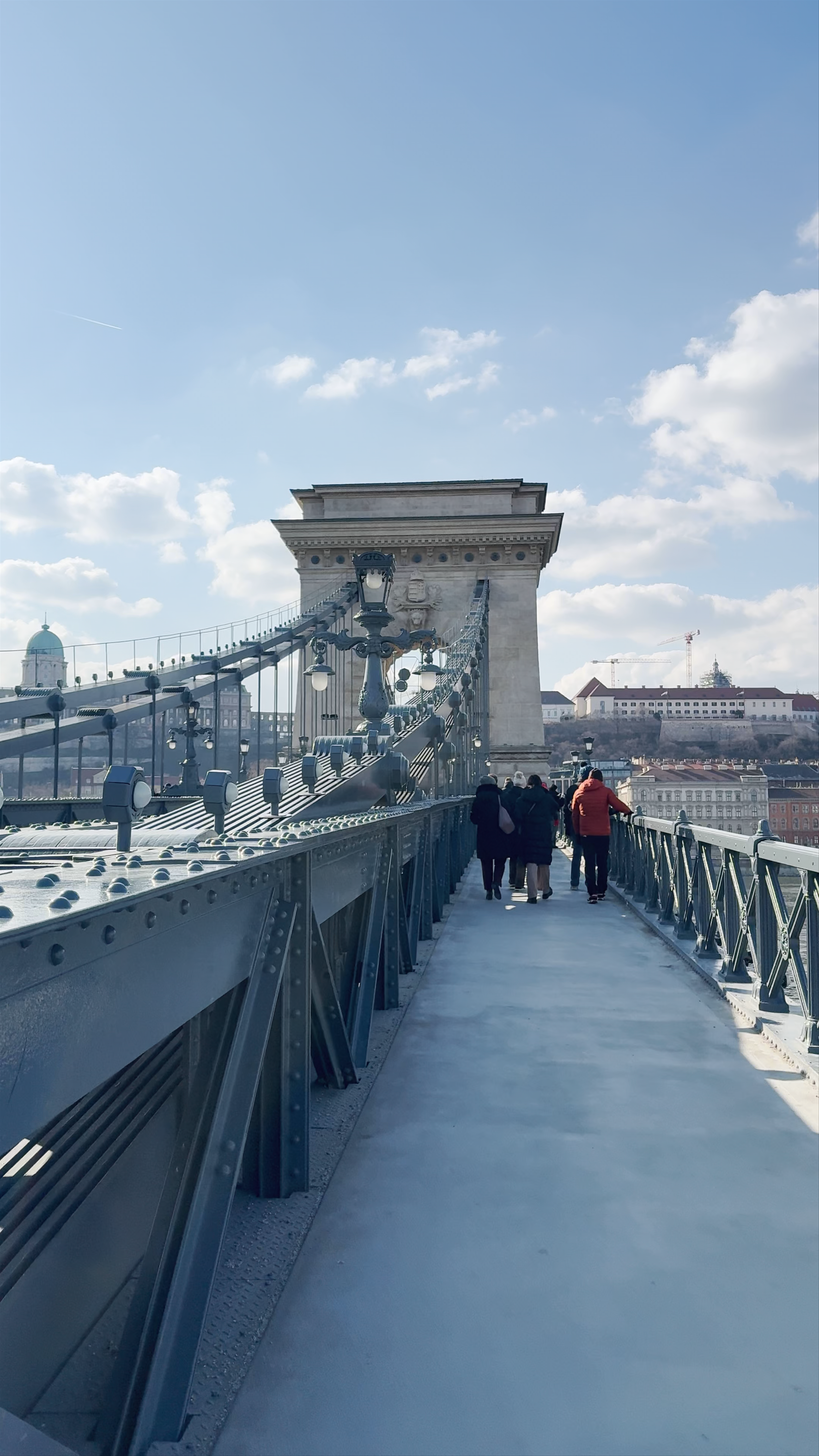 Budapest Chain Bridge: Iconic Stroll Over the Danube