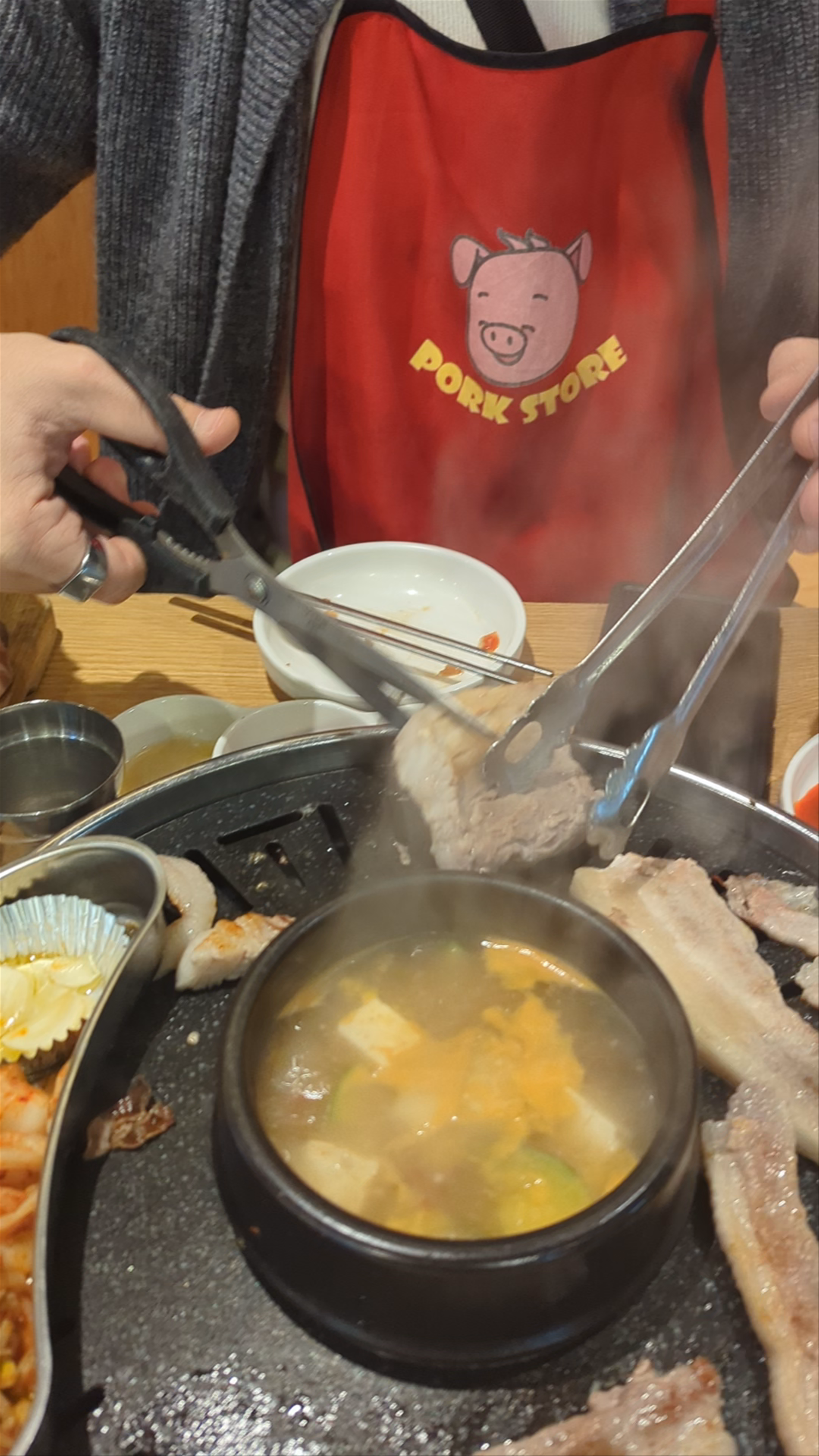 Hongdae Korean BBQ All You Can Eat Pig Company