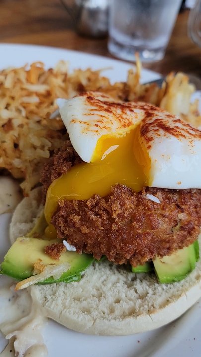 Seven Mile Cafe - Crab cake Benedict - Breakfast & Brunch Near Me - Denton, Texas