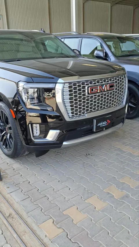 جي ام سي يوكن Denali 2023