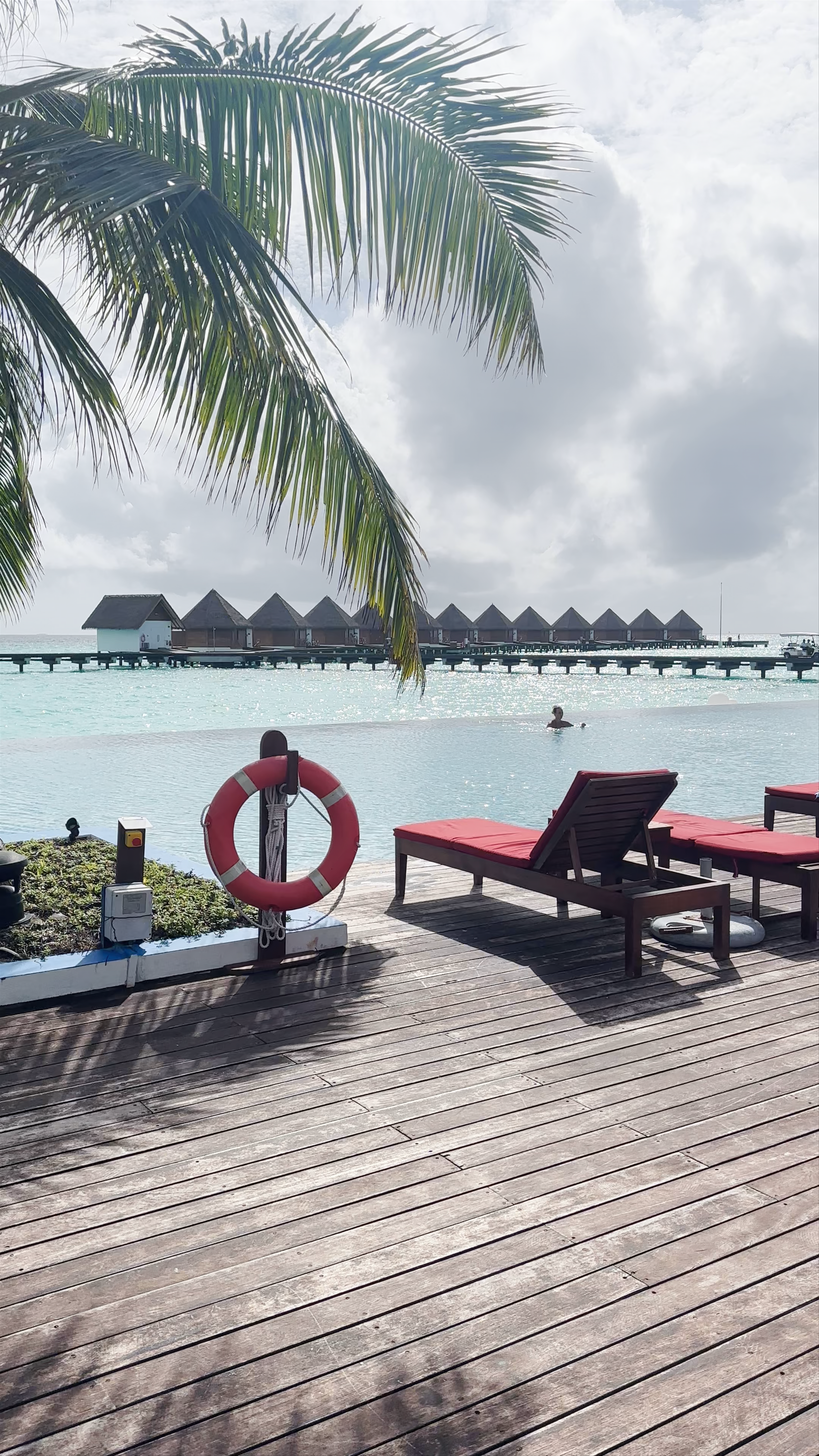 Mercure Maldives Kooddoo Resort